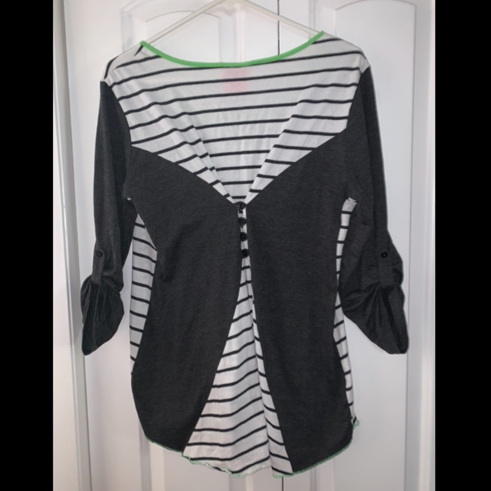 New Recruit Maternity Stripe Top w/buttons on back